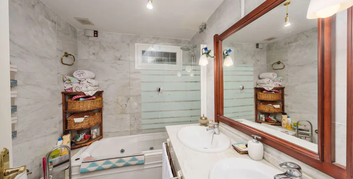 Venta de casa pareada en Nagüeles 20