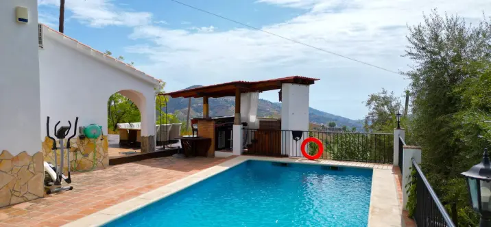 Sale of detached villa in Cómpeta 3