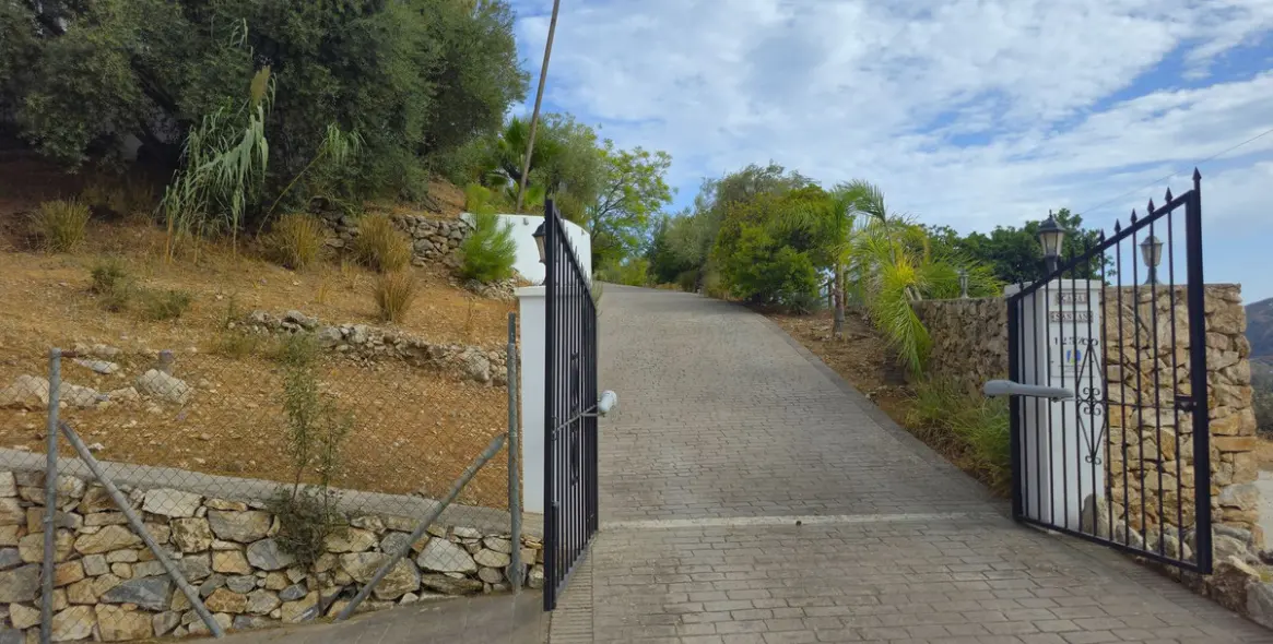 Sale of detached villa in Cómpeta 6