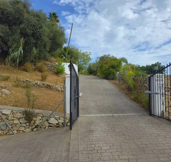 Sale of detached villa in Cómpeta