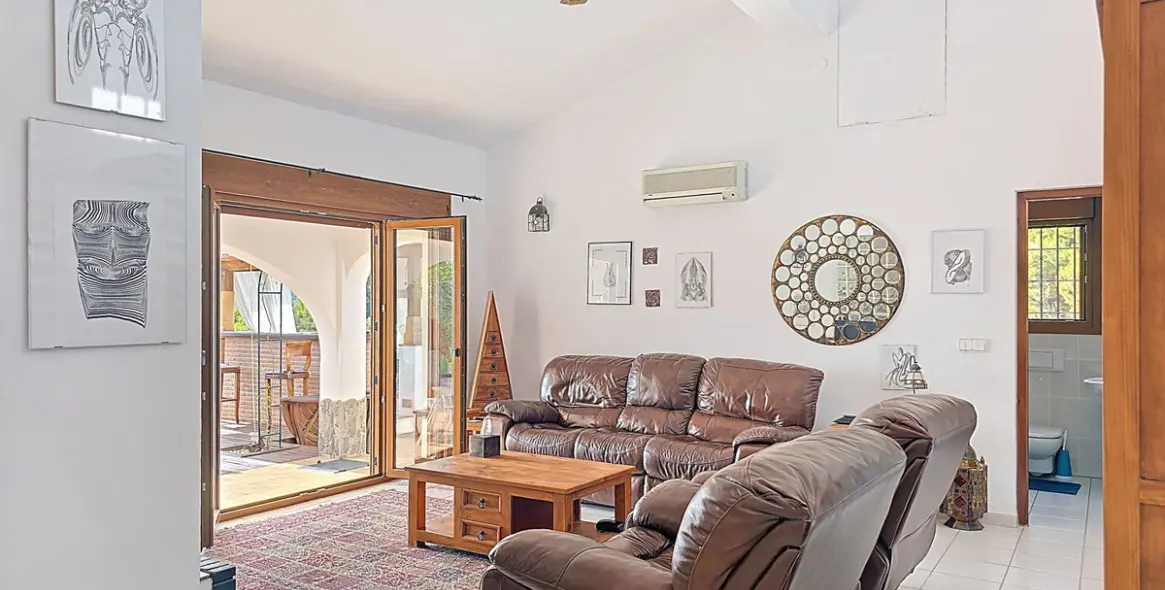 Sale of detached villa in Cómpeta 13