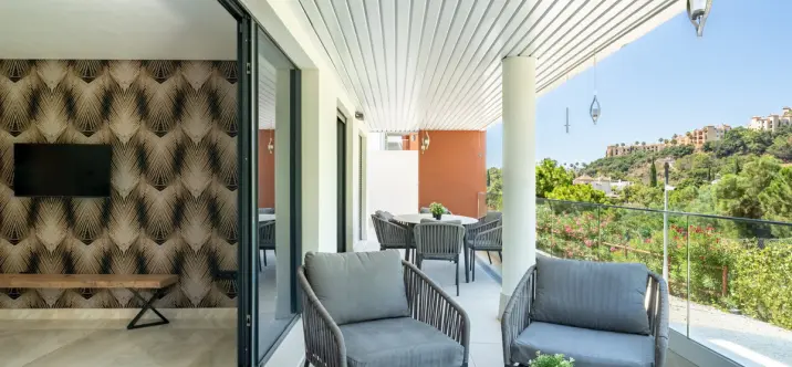 Продажа апартаментов на первом этаже в Benahavís 2