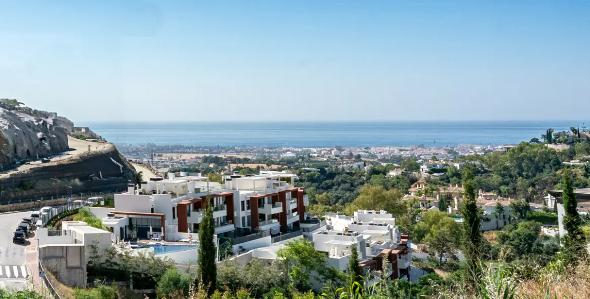 Sale of ground floor apartment in Benahavís 41