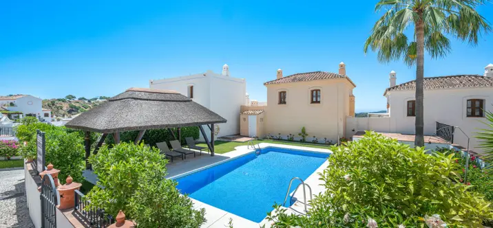 Townhouse R5050864 2