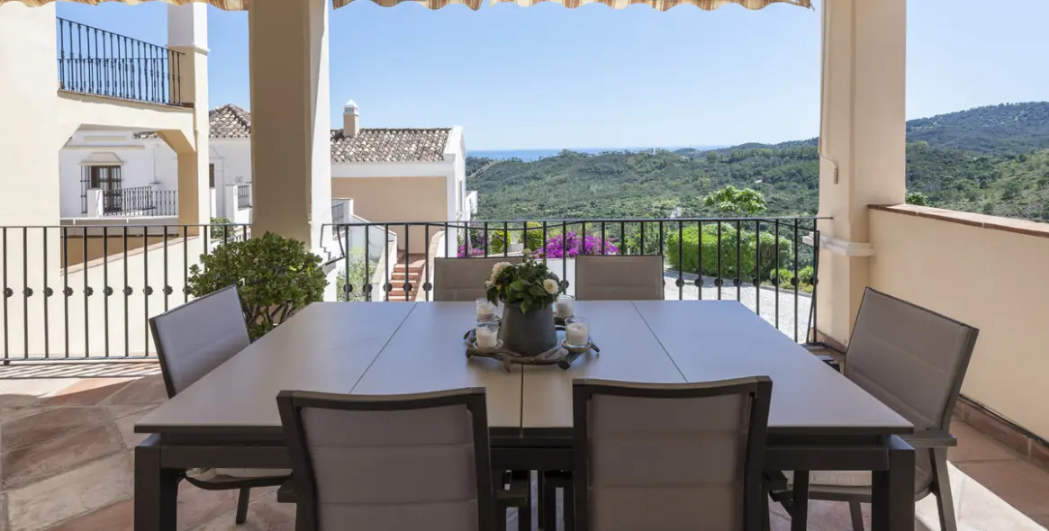 Sale of townhouse in Benahavís (district Benahavís) 4