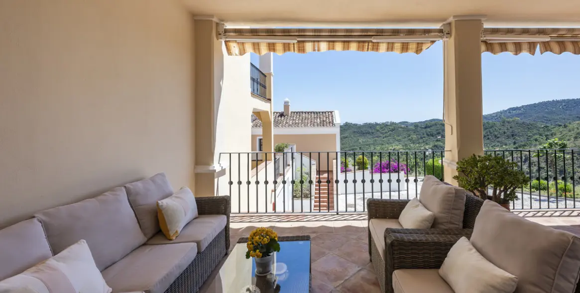 Sale of townhouse in Benahavís (district Benahavís) 10