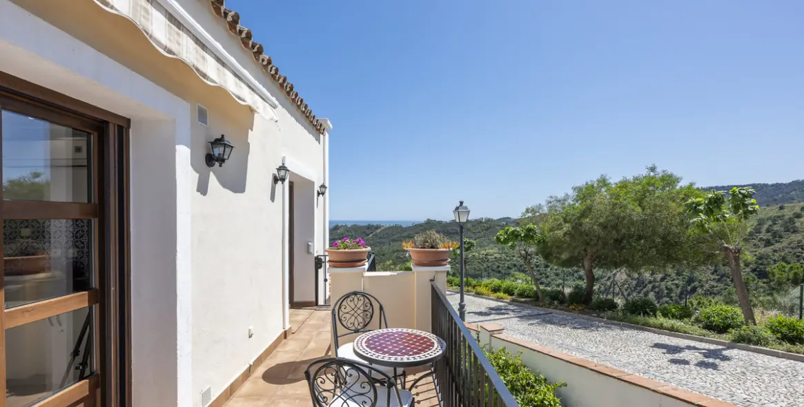 Продажа таунхауса в Benahavís 11