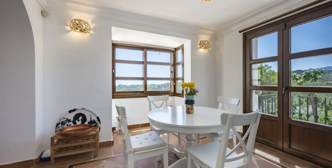 Продажа таунхауса в Benahavís 13