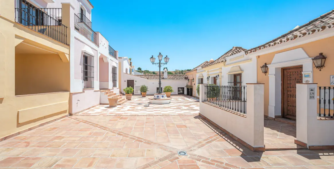 Продажа таунхауса в Benahavís 30