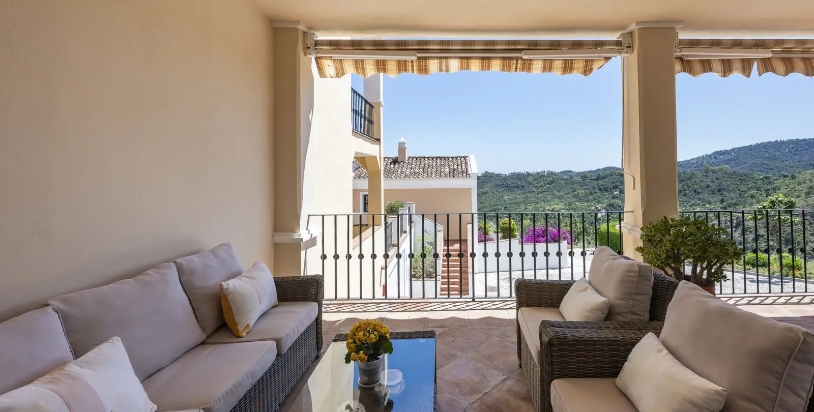 Sale of townhouse in Benahavís 10