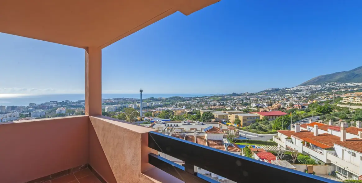 Venta de ático en Benalmadena 1