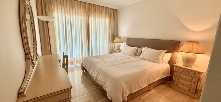 Апартаменты на среднем этаже R5214580 3