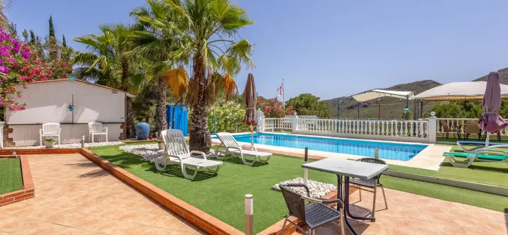 Sale of detached villa in Alhaurín el Grande 0