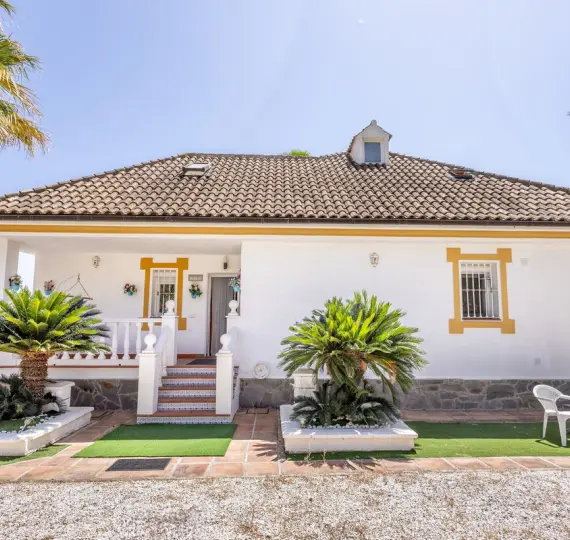Sale of detached villa in Alhaurín el Grande