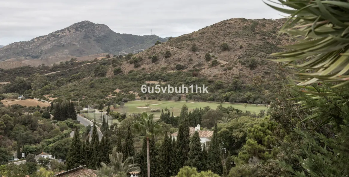 Sale of residential plot in Puerto del Almendro 11