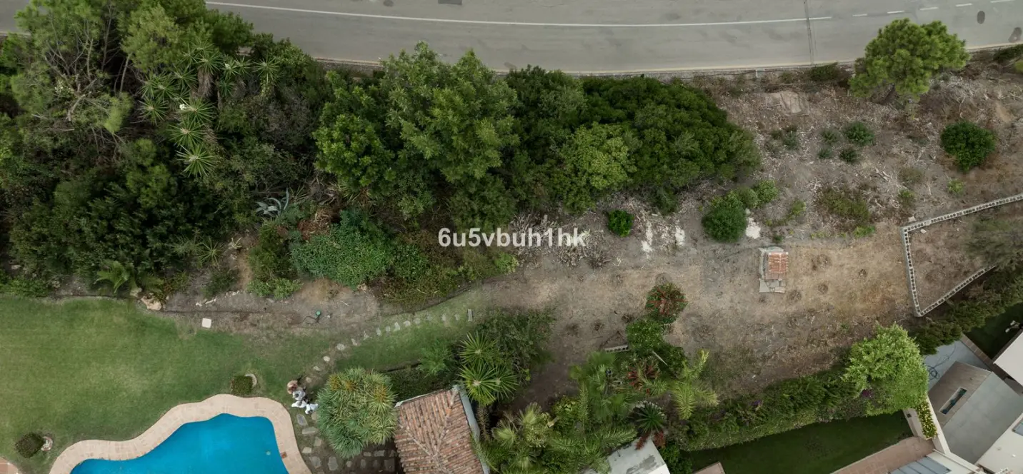 Sale of residential plot in Puerto del Almendro 2