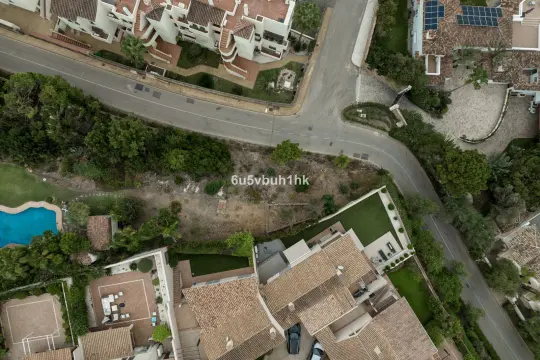 Image 8 thumb