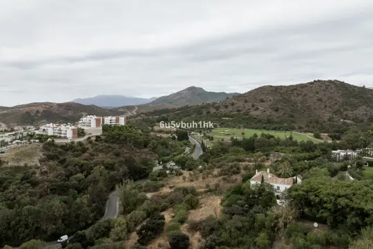 Image 9 thumb