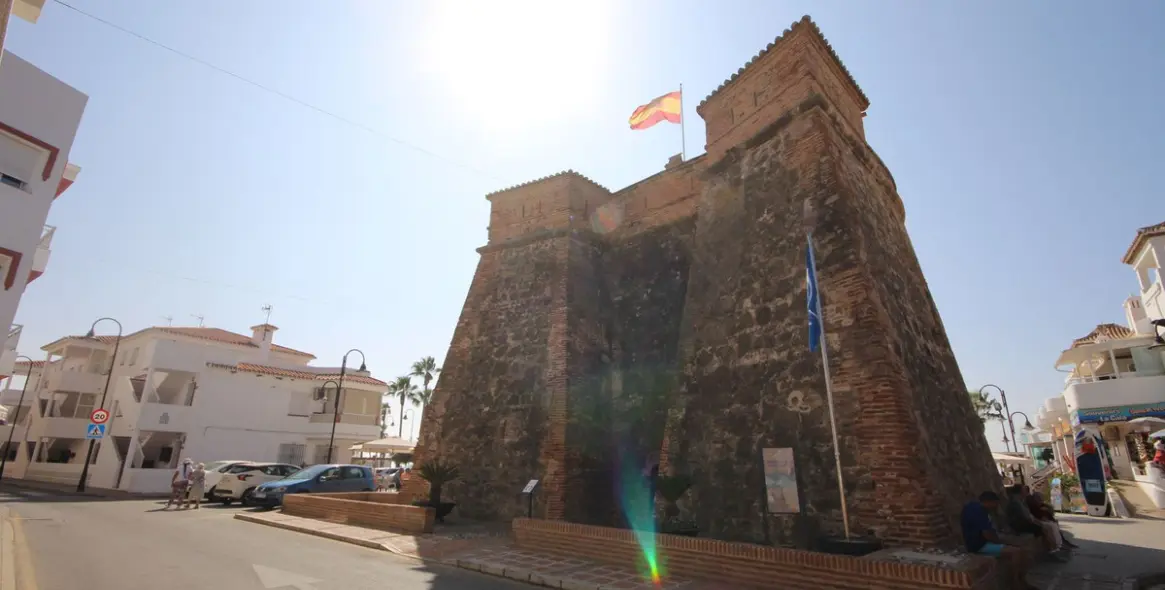 Venta de casa pareada en La Cala de Mijas 2