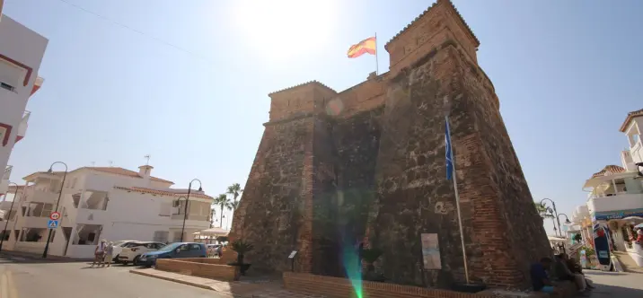 Venta de casa pareada en La Cala de Mijas 1