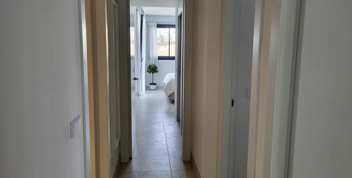Venta de apartamento en planta media en Fuengirola 13