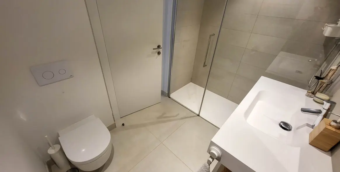 Venta de apartamento en planta media en Fuengirola 17