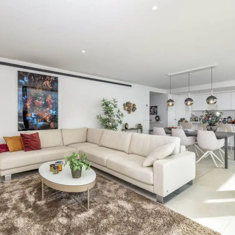 Venta de apartamento en planta media en Fuengirola