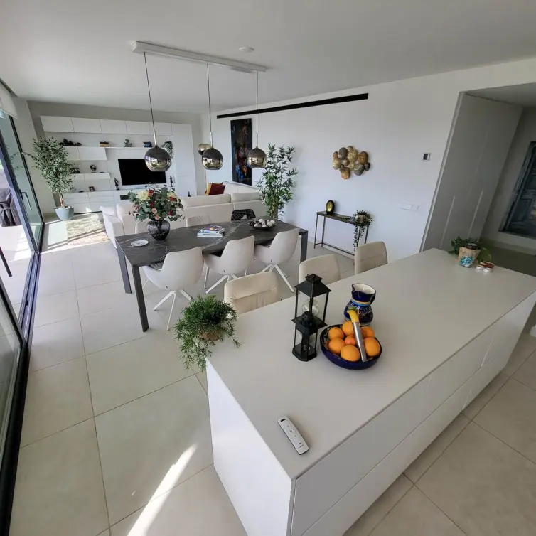 Venta de apartamento en planta media en Fuengirola
