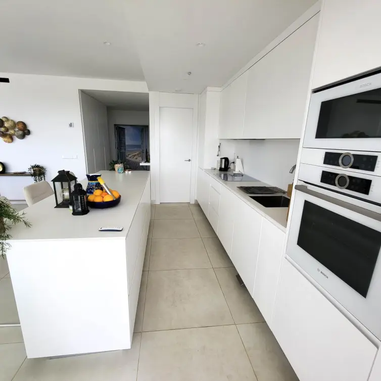 Venta de apartamento en planta media en Fuengirola