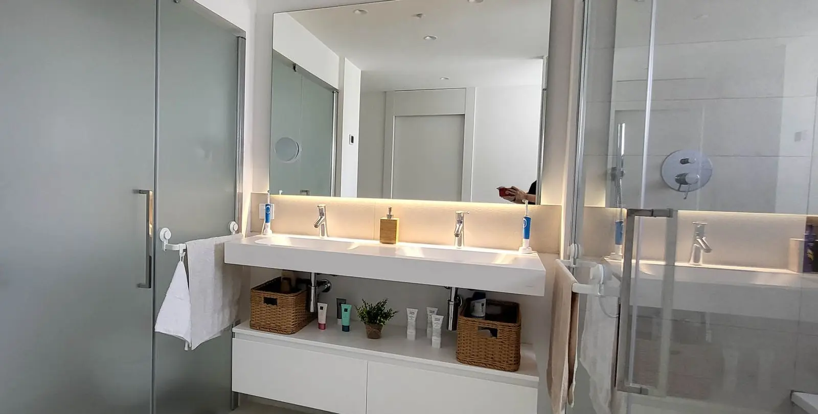 Sale of middle floor apartment in Fuengirola 10