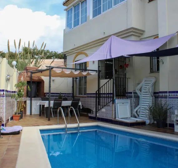 Sale of detached villa in Nerja