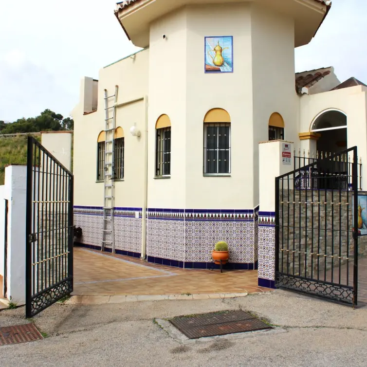 Sale of detached villa in Nerja