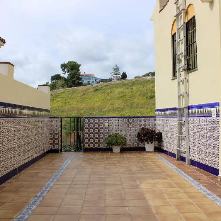 Sale of detached villa in Nerja