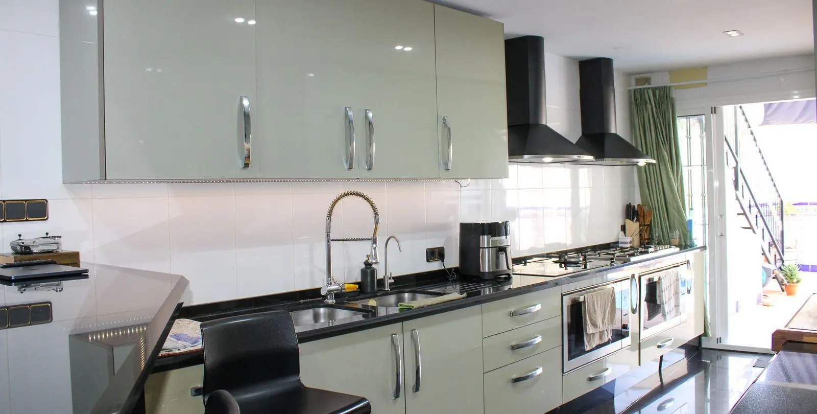 Продажа  отдельно стоящей виллы в Nerja 35