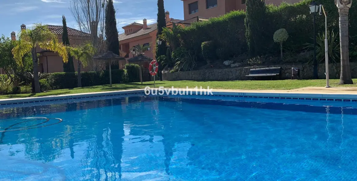 Продажа  отдельно стоящей виллы в Benalmadena Pueblo 27