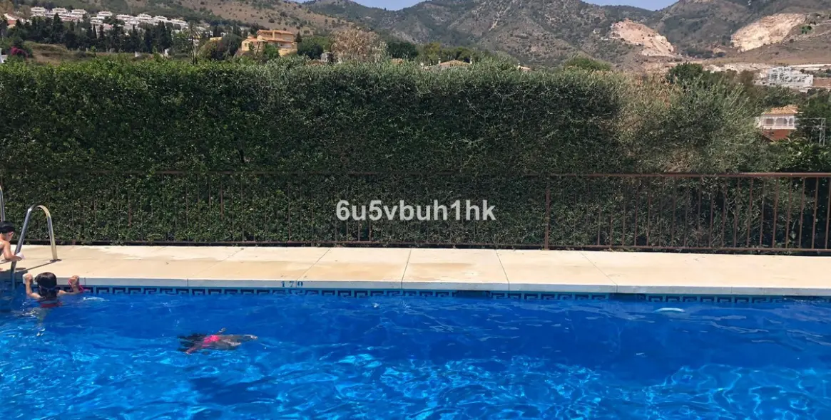 Продажа  отдельно стоящей виллы в Benalmadena Pueblo 28