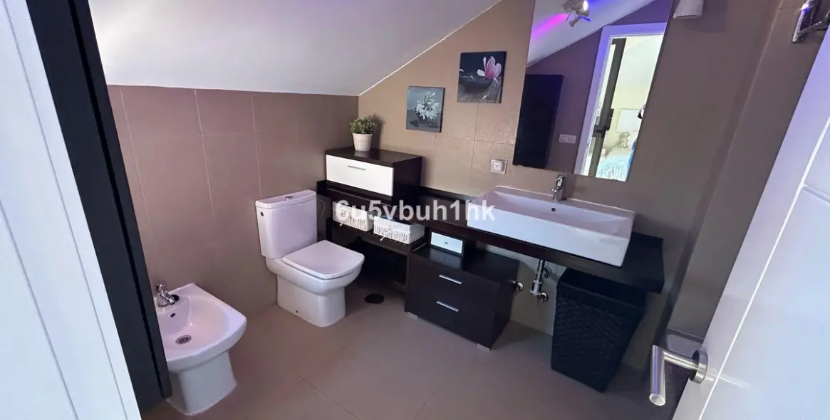 Продажа  отдельно стоящей виллы в Benalmadena Pueblo 29