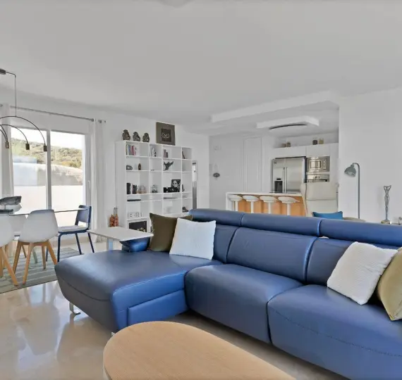 Venta de ático en Calahonda