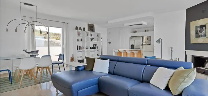 Venta de ático en Calahonda 2