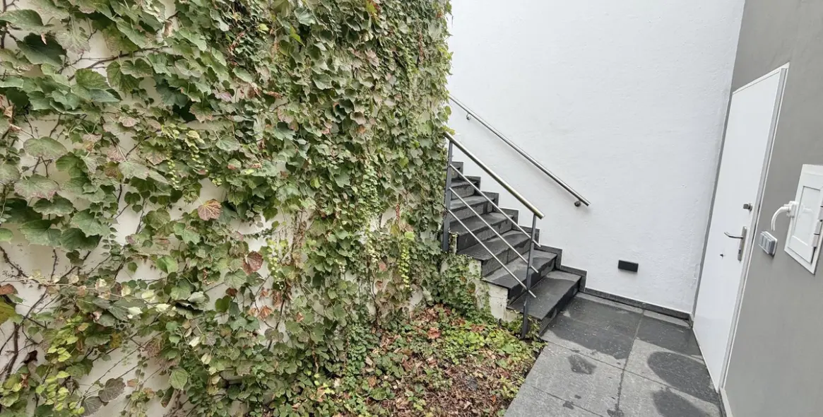 Продажа  отдельно стоящей виллы в Mijas Costa 6