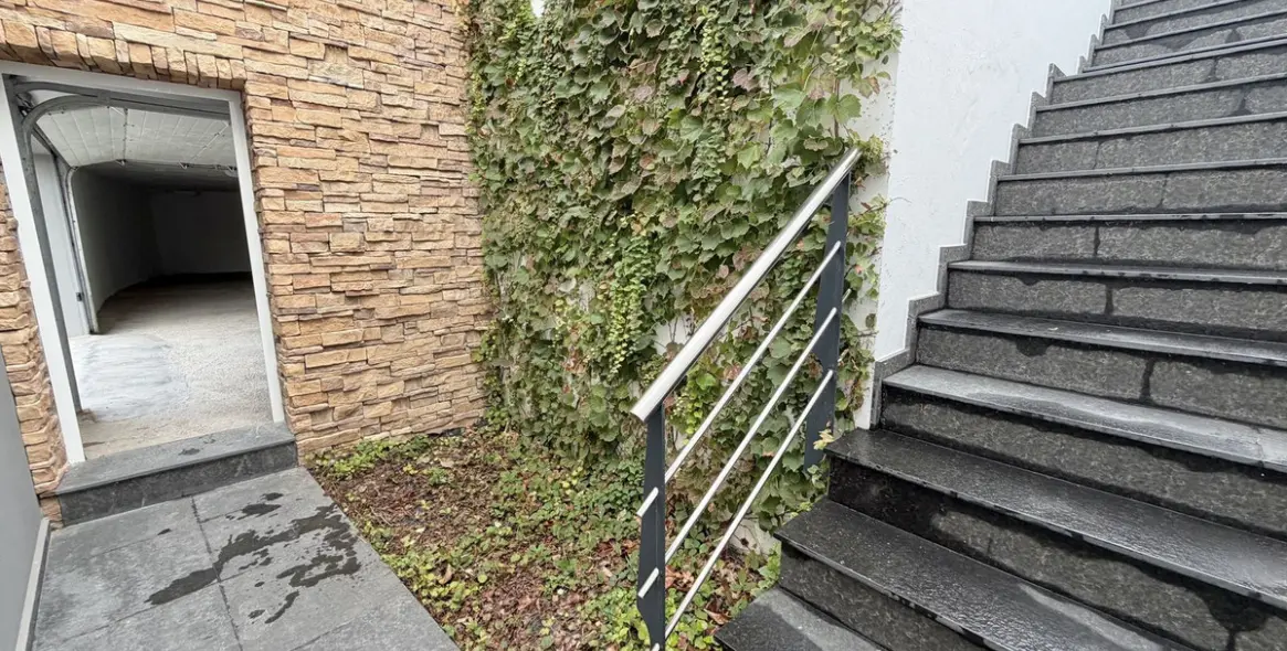 Продажа  отдельно стоящей виллы в Mijas Costa 7