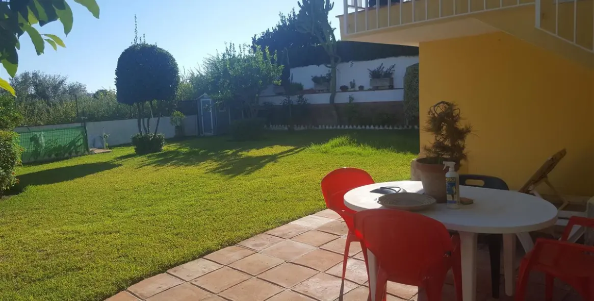 Продажа  отдельно стоящей виллы в Mijas Costa 6