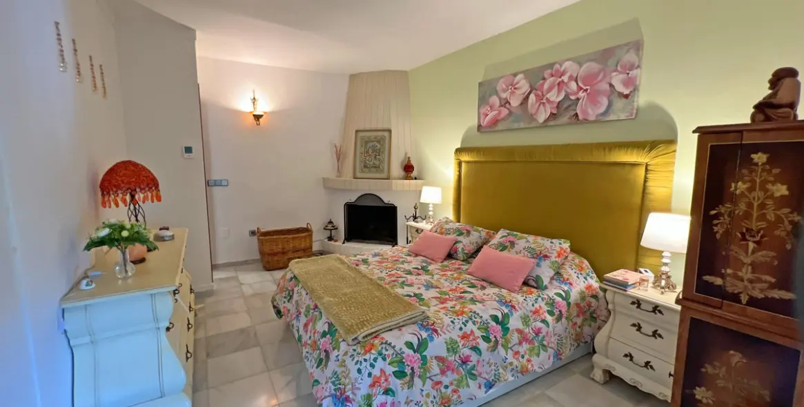 Sale of detached villa in Mijas 15