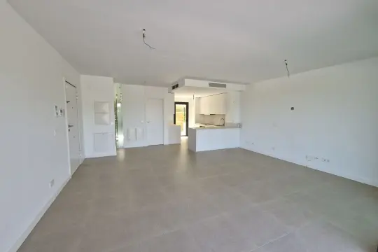 Image 4 thumb