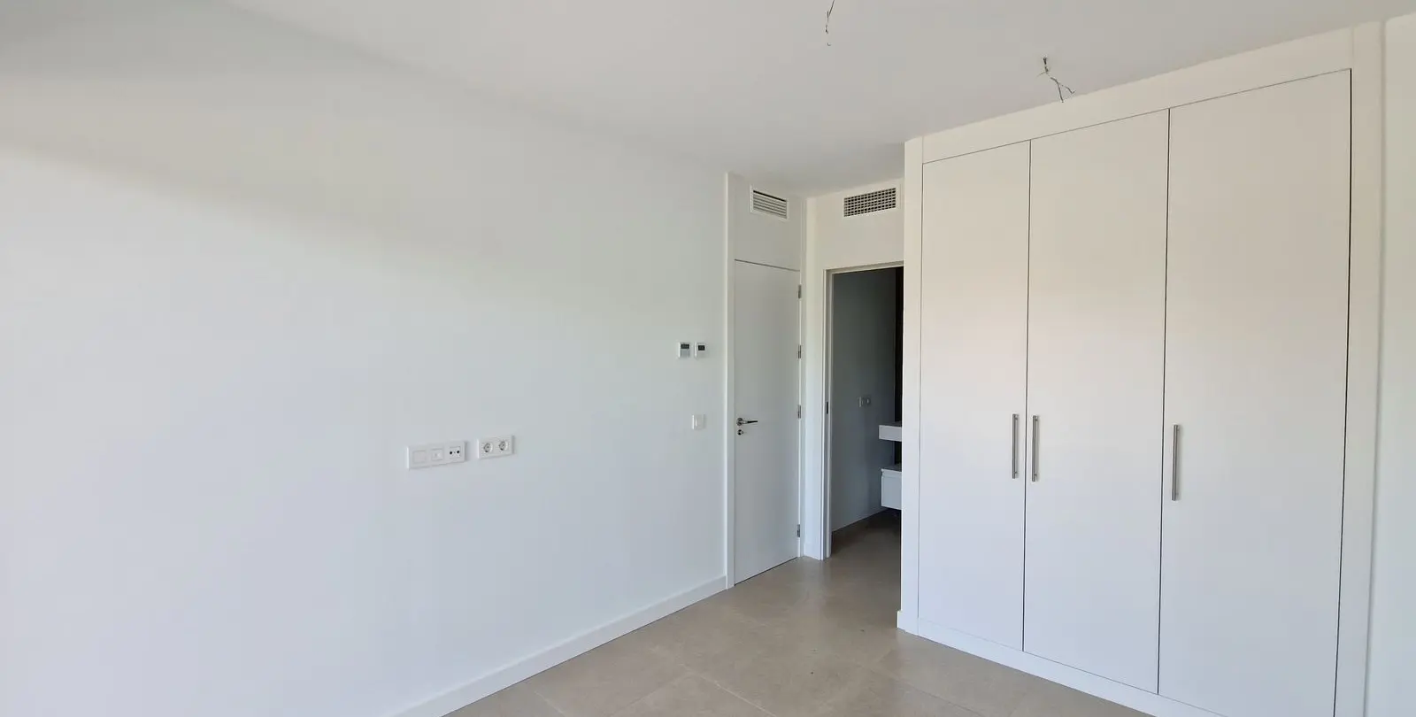 Sale of semi-detached house in Atalaya 15