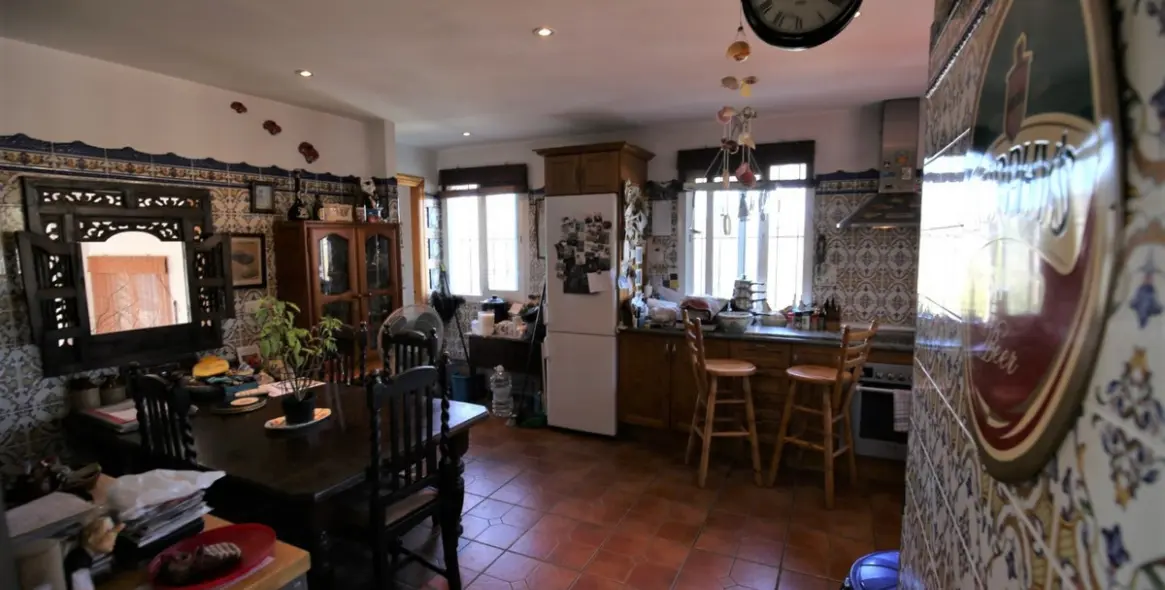 Sale of detached villa in Torrox 12