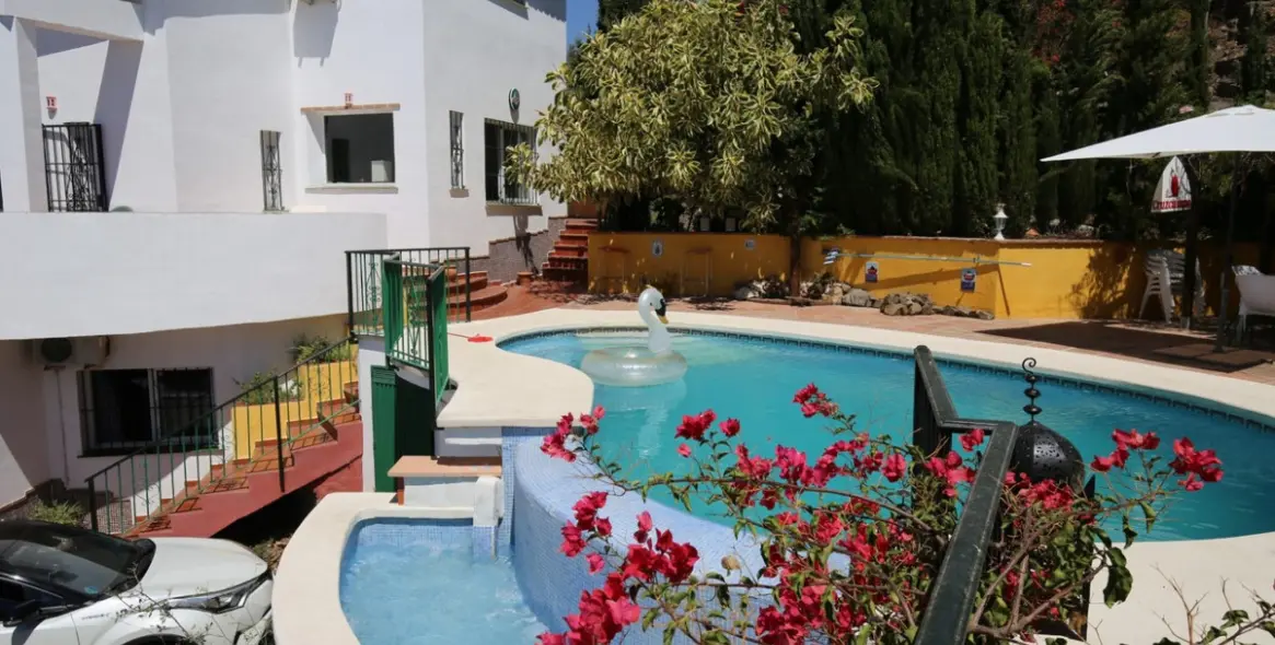 Sale of detached villa in Torrox 4