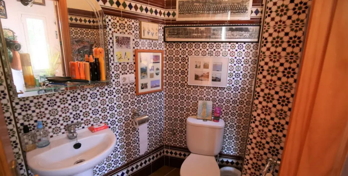 Sale of detached villa in Torrox 11