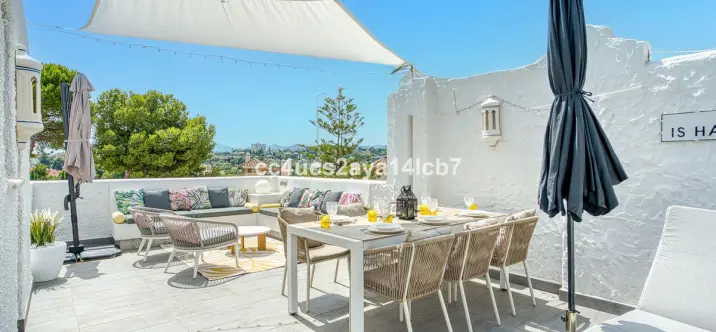 Townhouse R5060986 1