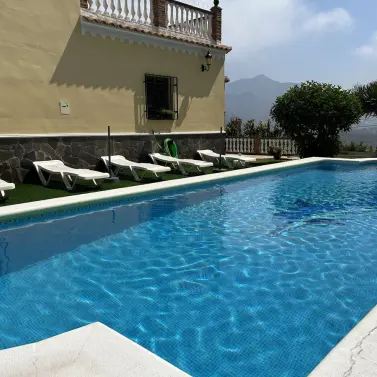 Sale of detached villa in Nerja
